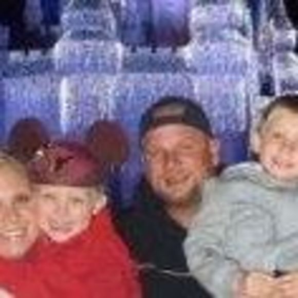 Meet your Posher, Matthew - Picture 1 of 1